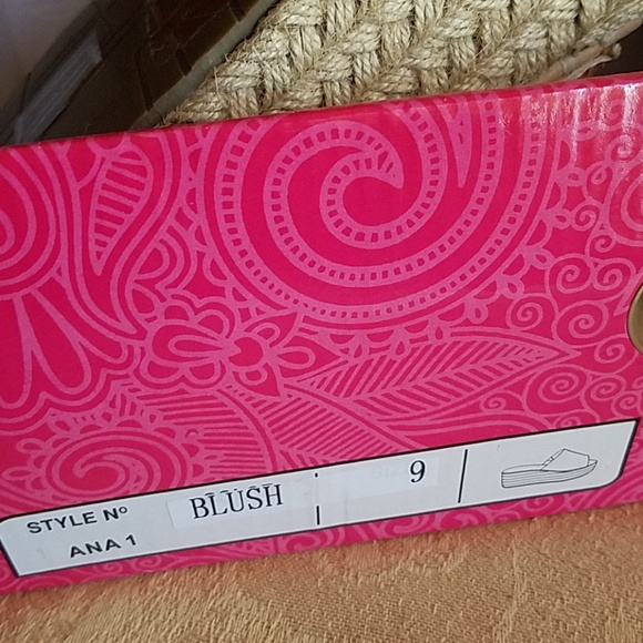 Blush color wedge slippers - Picture 4 of 4